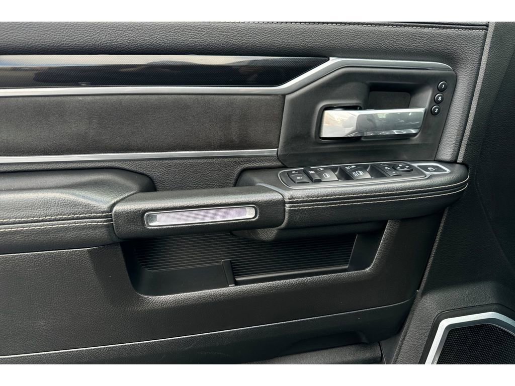 Used 2019 RAM 2500 Laramie image 11