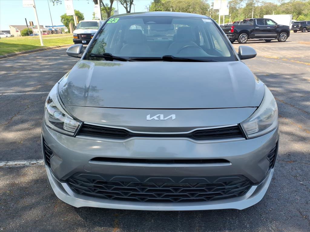 Used 2023 Kia Rio S w/ Technology Package FWD image 2