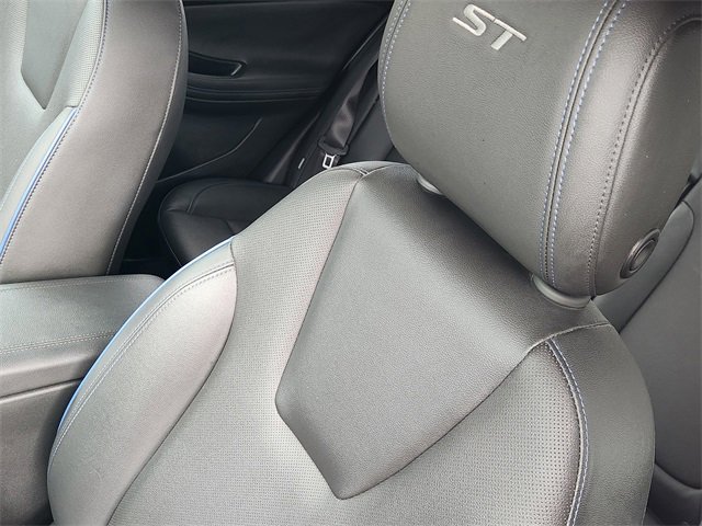 Used 2025 Buick Encore GX Sport Touring w/ Comfort Package image 24