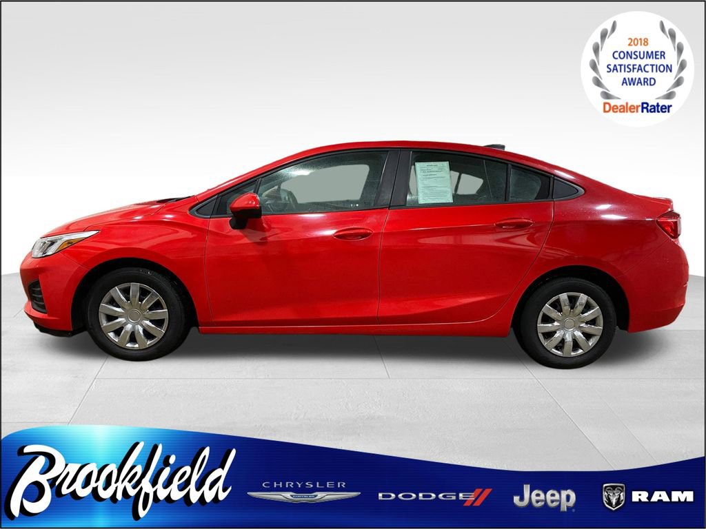 Used 2019 Chevrolet Cruze LS image 5