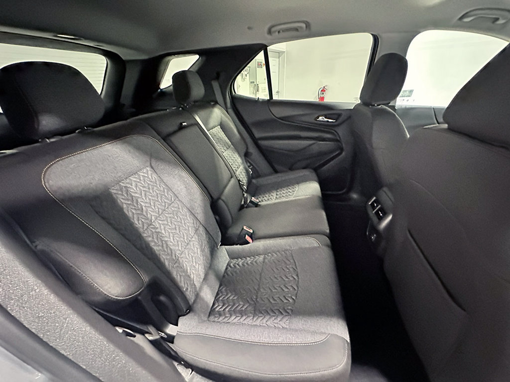 Used 2024 Chevrolet Equinox LT AWD/4WD image 23
