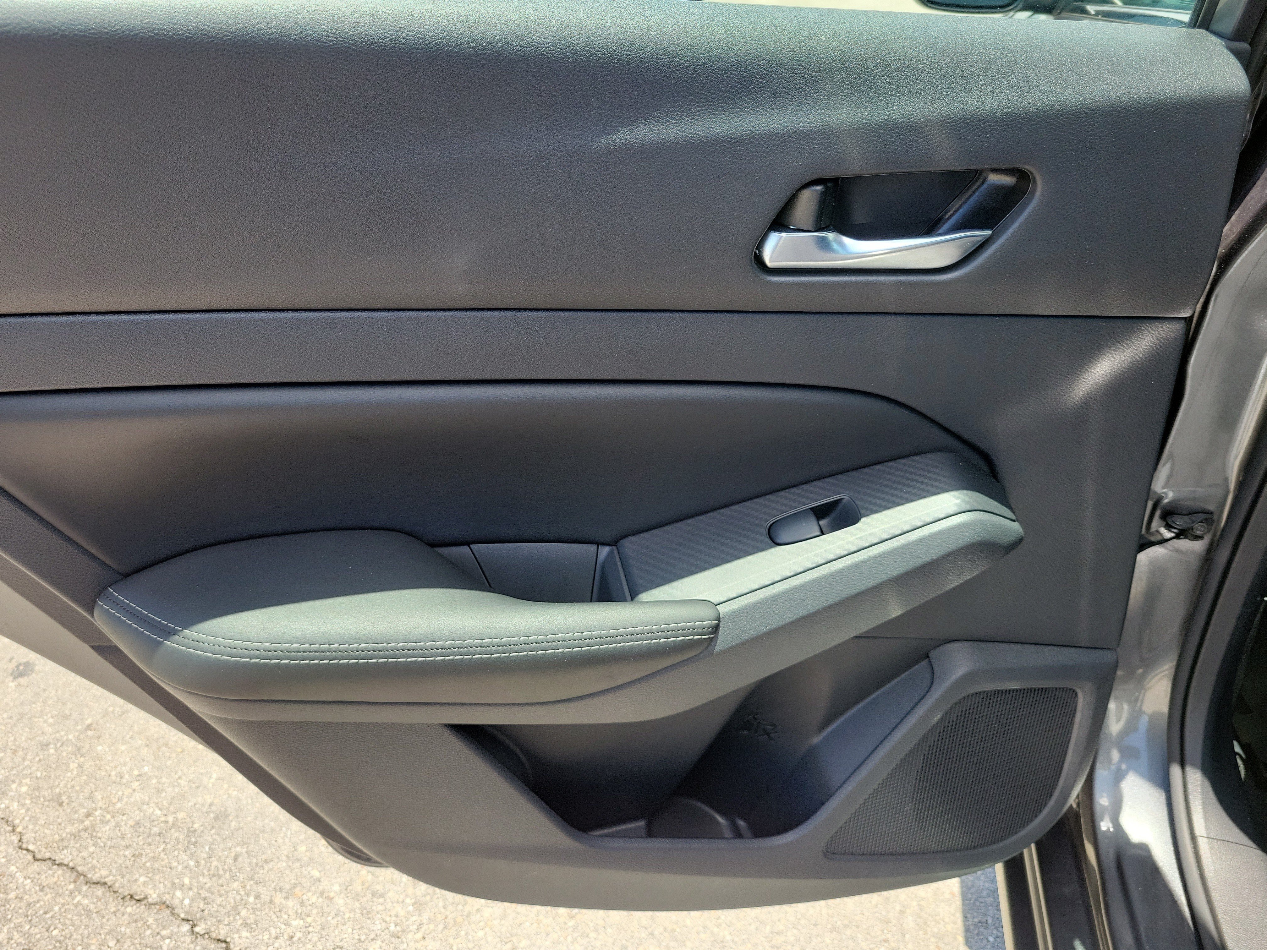 Used 2022 Nissan Altima 2.5 SV FWD image 27