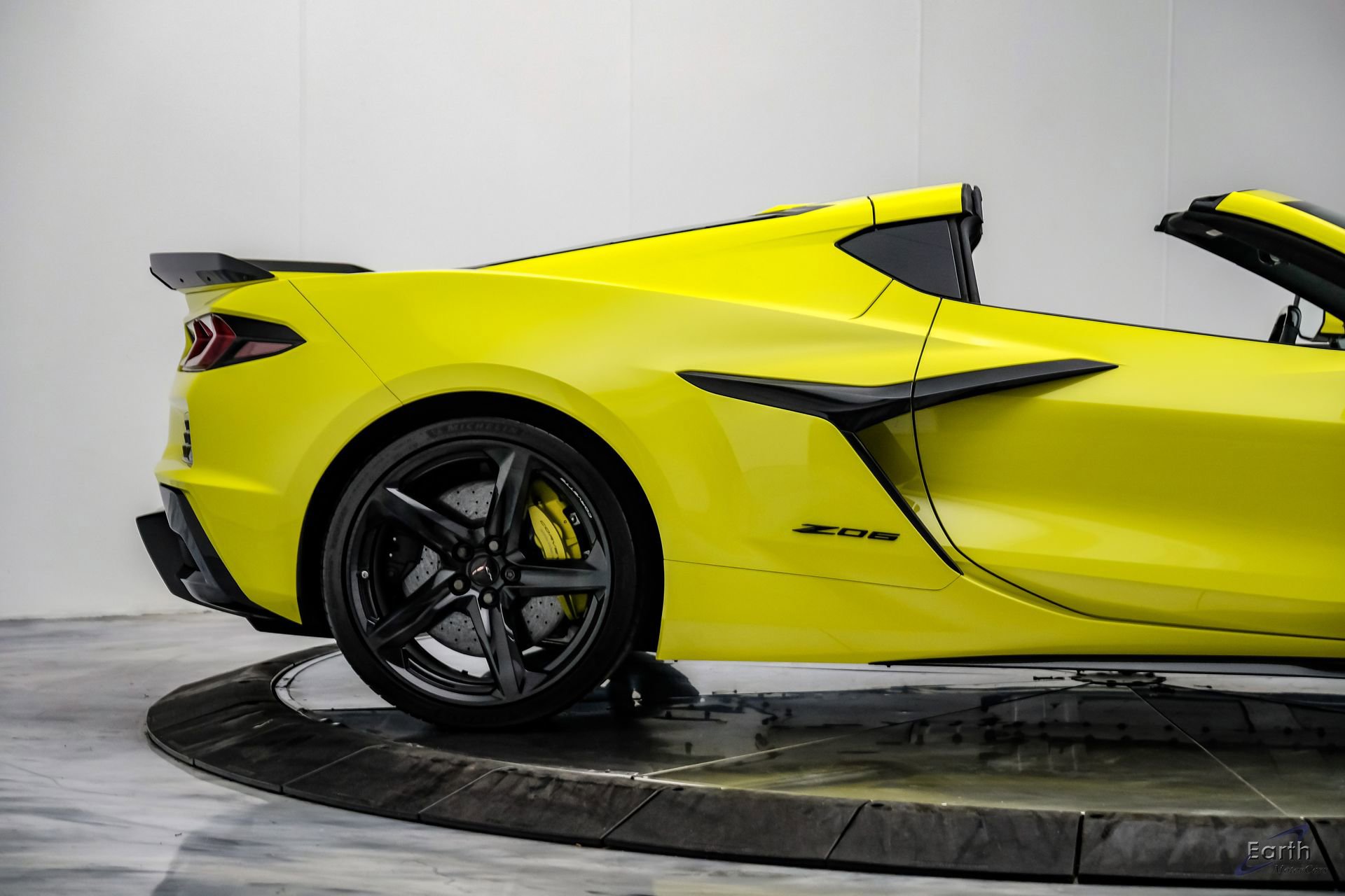 Used 2024 Chevrolet Corvette Z06 w/ Stealth Interior Trim Package image 29