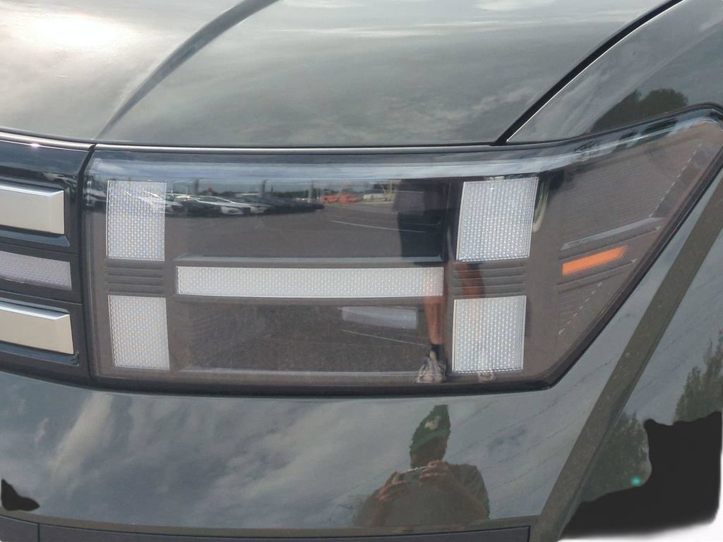 New 2026 Hyundai Santa Fe SEL FWD image 10