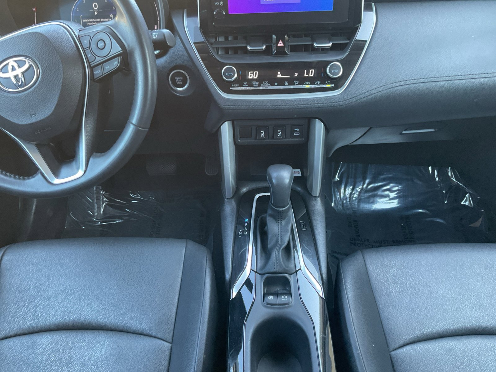 Used 2023 Toyota Corolla Cross XLE w/ Convenience Package image 7