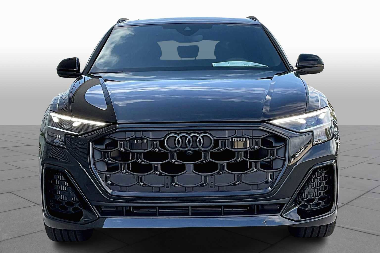 New 2026 Audi Q8 Premium Plus image 3