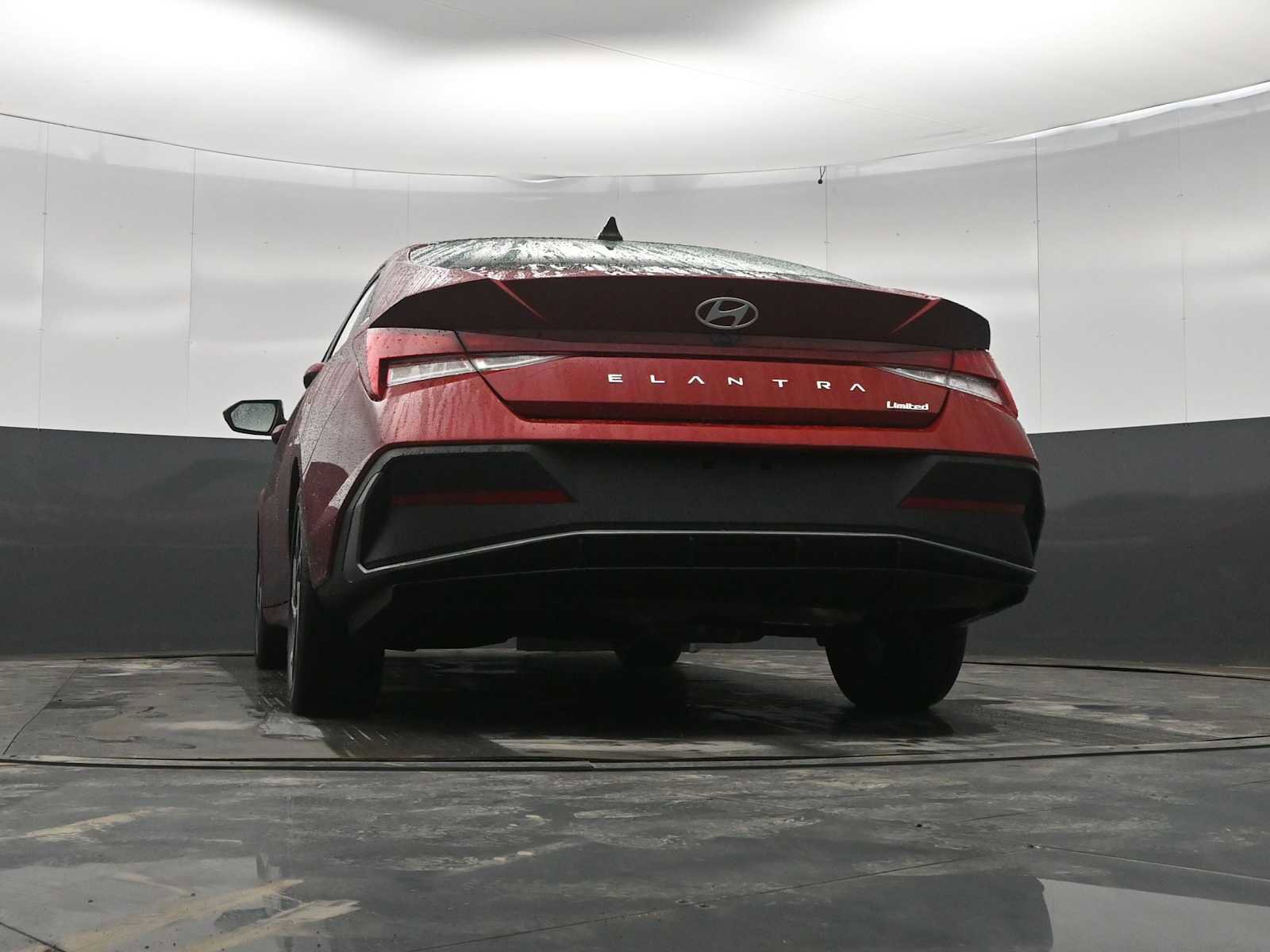 Certified 2025 Hyundai Elantra Limited image 34