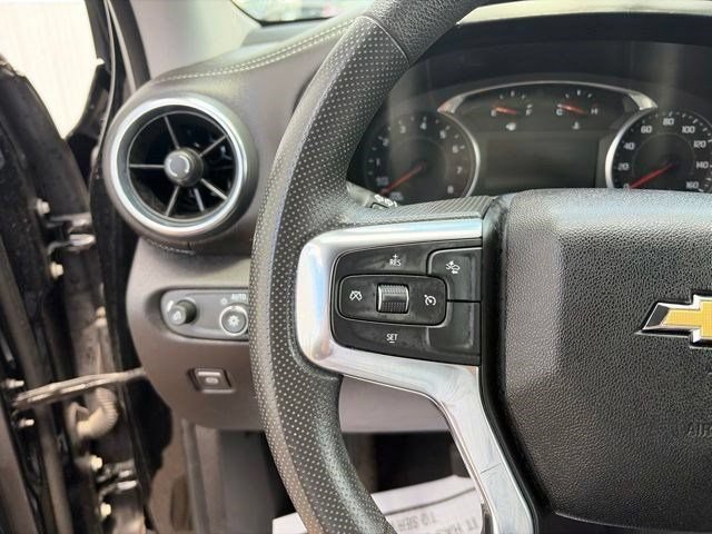 Used 2023 Chevrolet Blazer LT w/ Convenience Package FWD image 16
