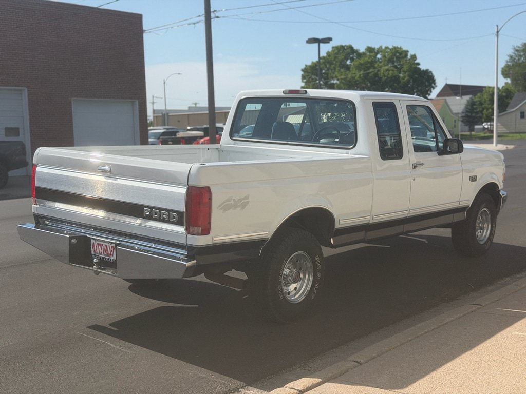 Used 1994 Ford F150 XL AWD/4WD image 4