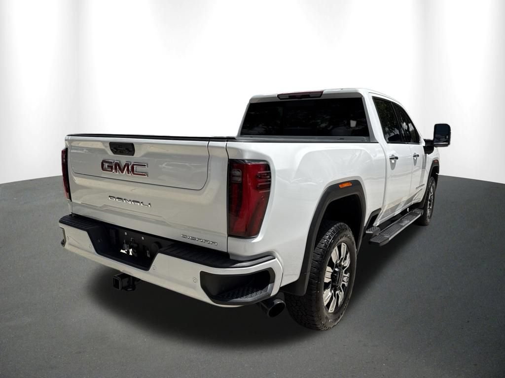 Used 2024 GMC Sierra 2500 Denali AWD/4WD image 15