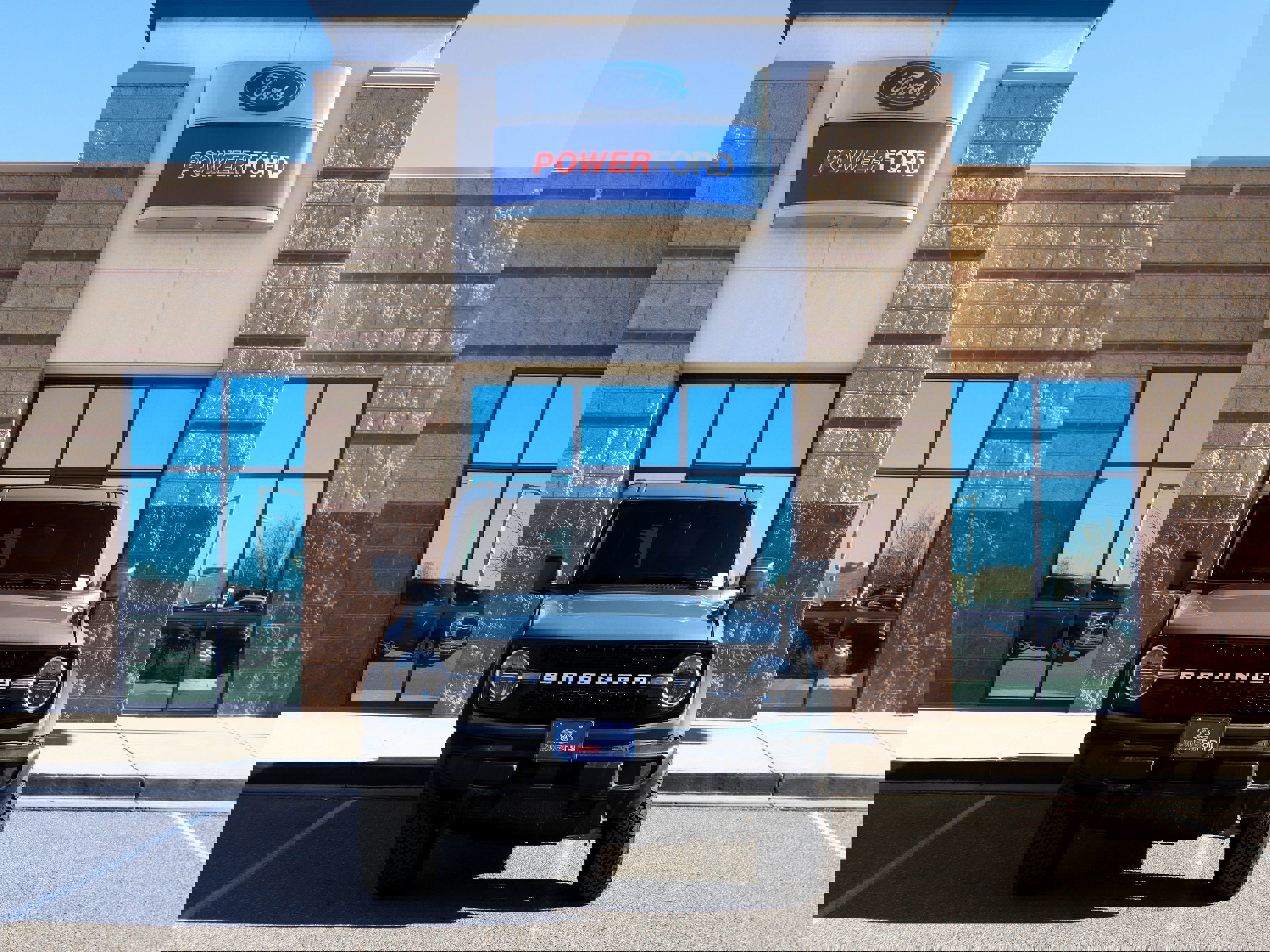 New 2025 Ford Bronco Big Bend image 3