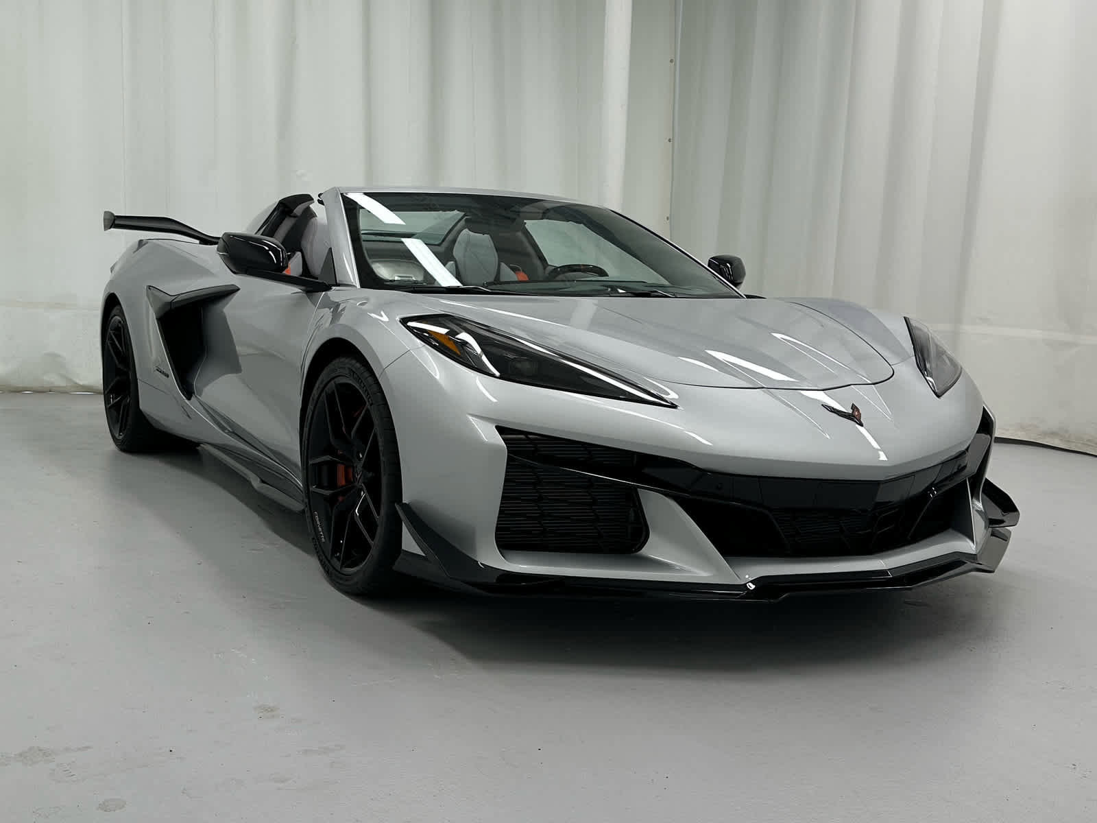 Used 2026 Chevrolet Corvette Z06 RWD image 1