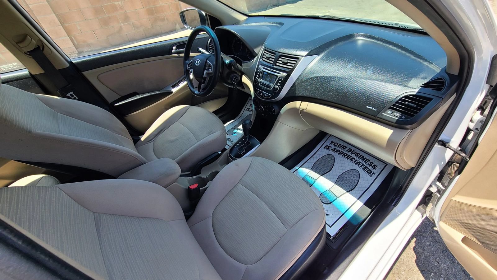 Used 2017 Hyundai Accent Value Edition FWD image 9