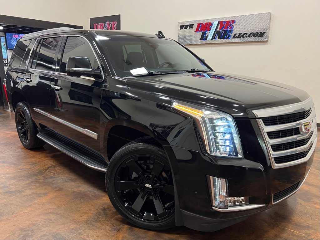 Used 2018 Cadillac Escalade Luxury RWD image 47