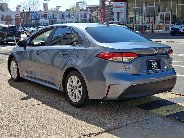 Certified 2023 Toyota Corolla LE w/ LE Premium Package FWD image 4