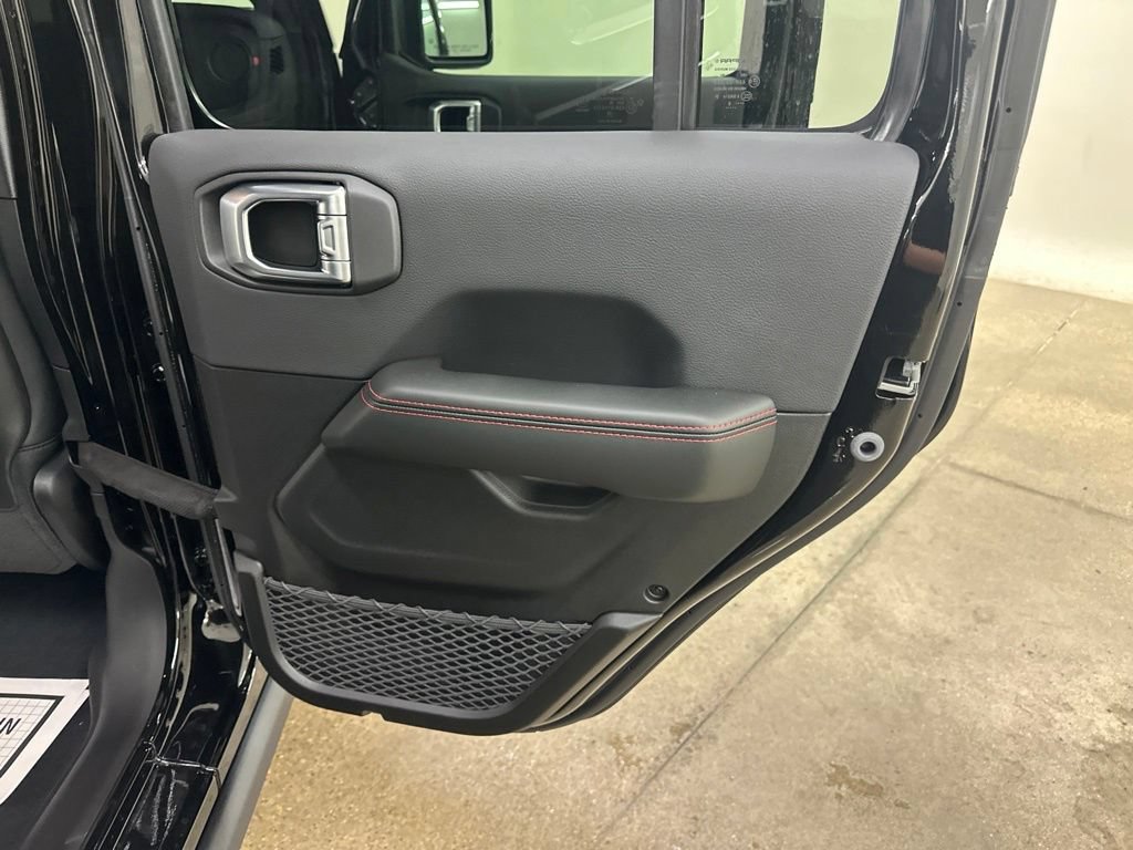 New 2026 Jeep Wrangler Unlimited Rubicon 392 w/ Quick Order Package 27X Moab AWD/4WD image 27