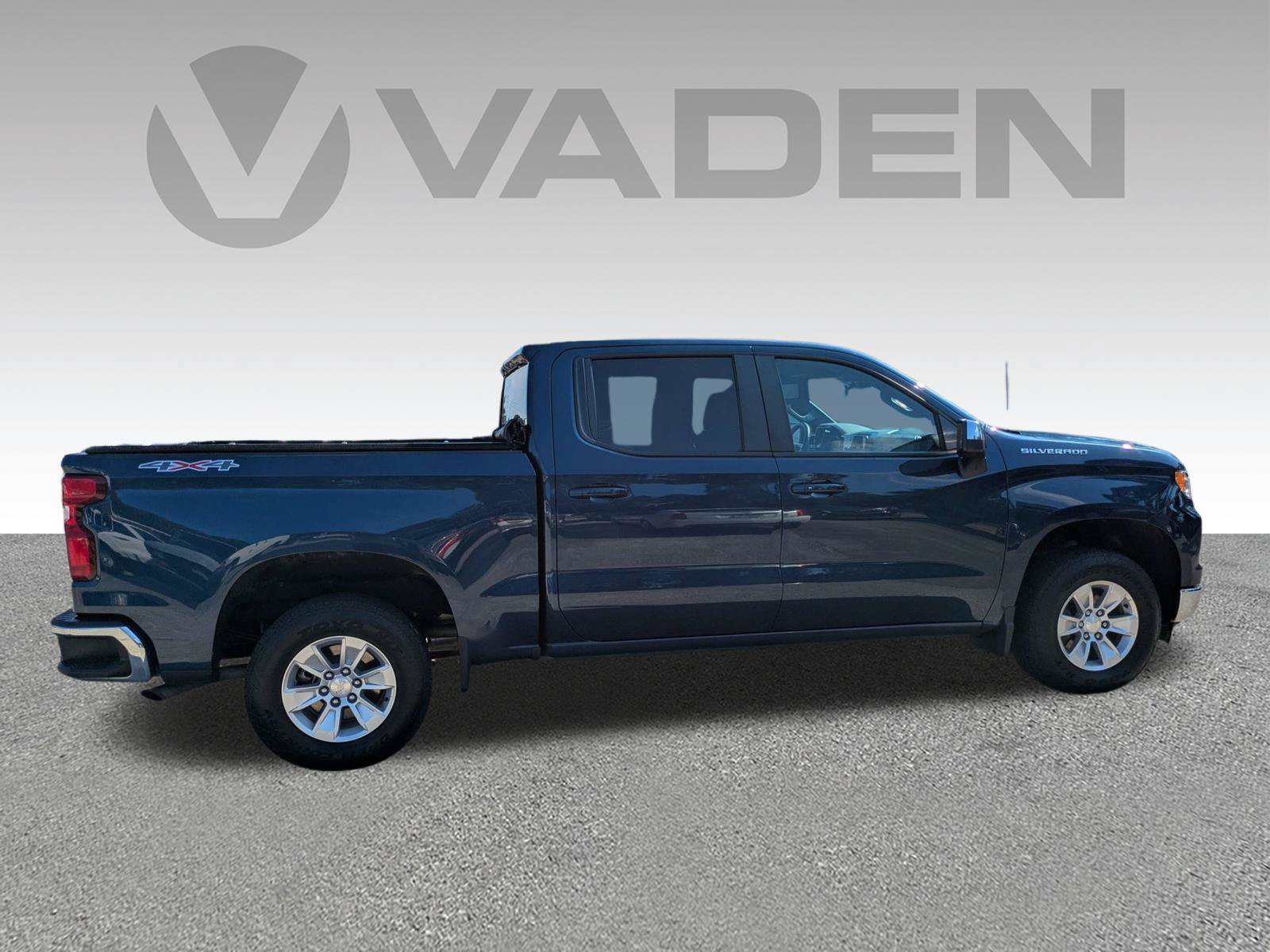 Certified 2023 Chevrolet Silverado 1500 LT w/ Protection Package AWD/4WD image 22