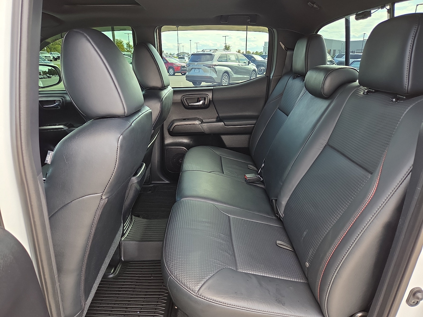 Used 2019 Toyota Tacoma TRD Pro AWD/4WD image 10