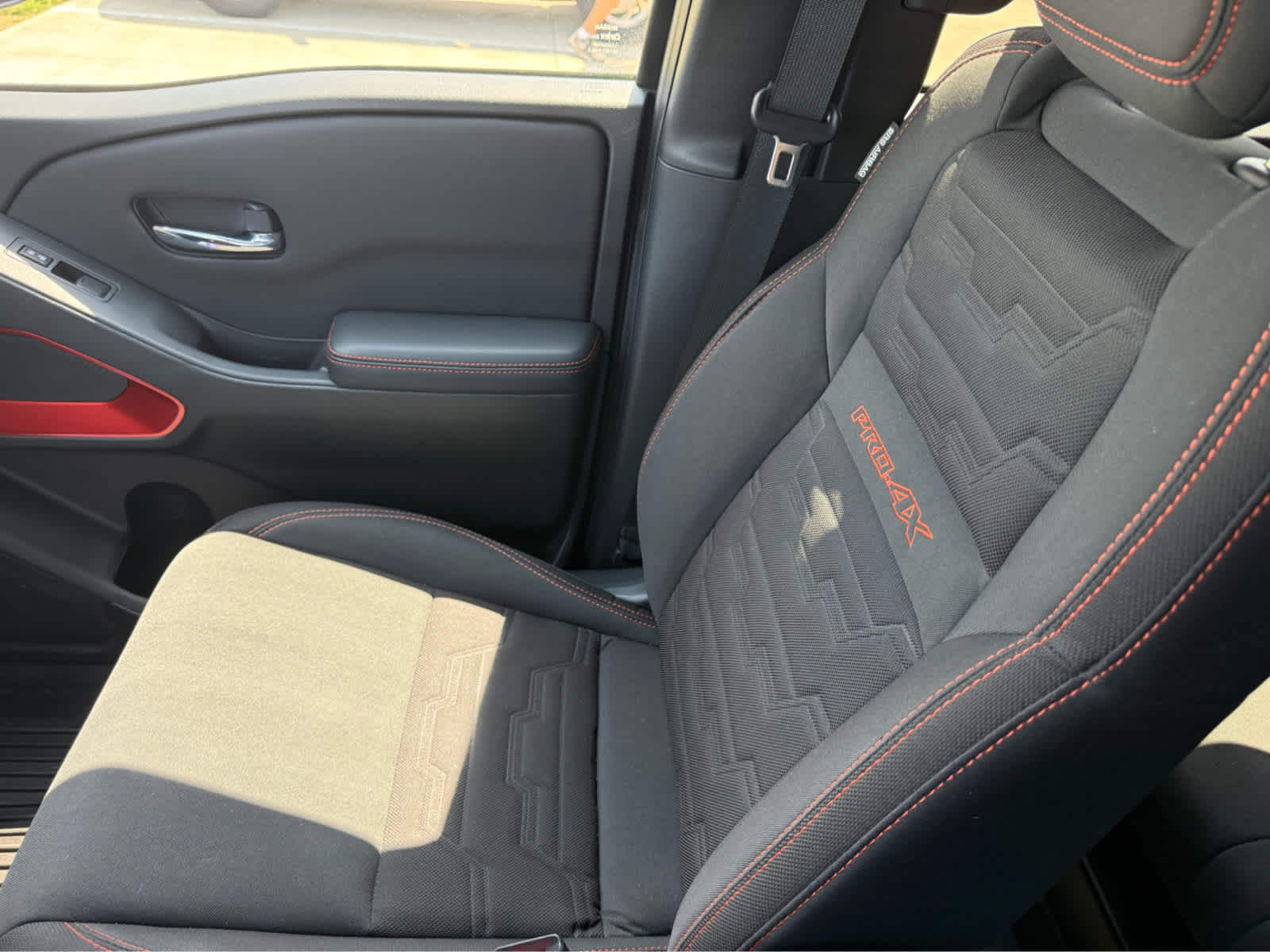 Used 2023 Nissan Frontier PRO-4X w/ Tow Package AWD/4WD image 24