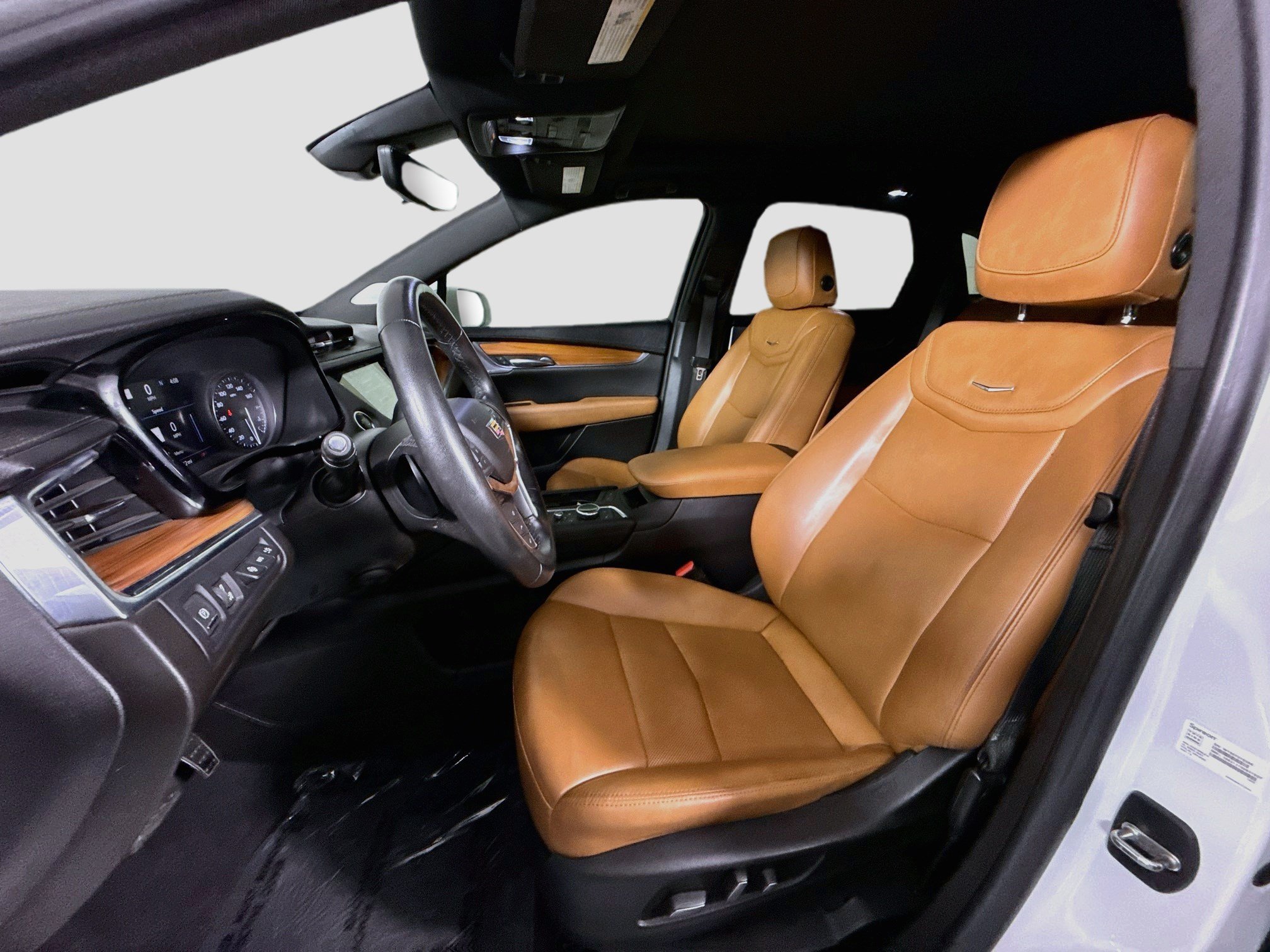 Used 2020 Cadillac XT5 Premium Luxury FWD image 22