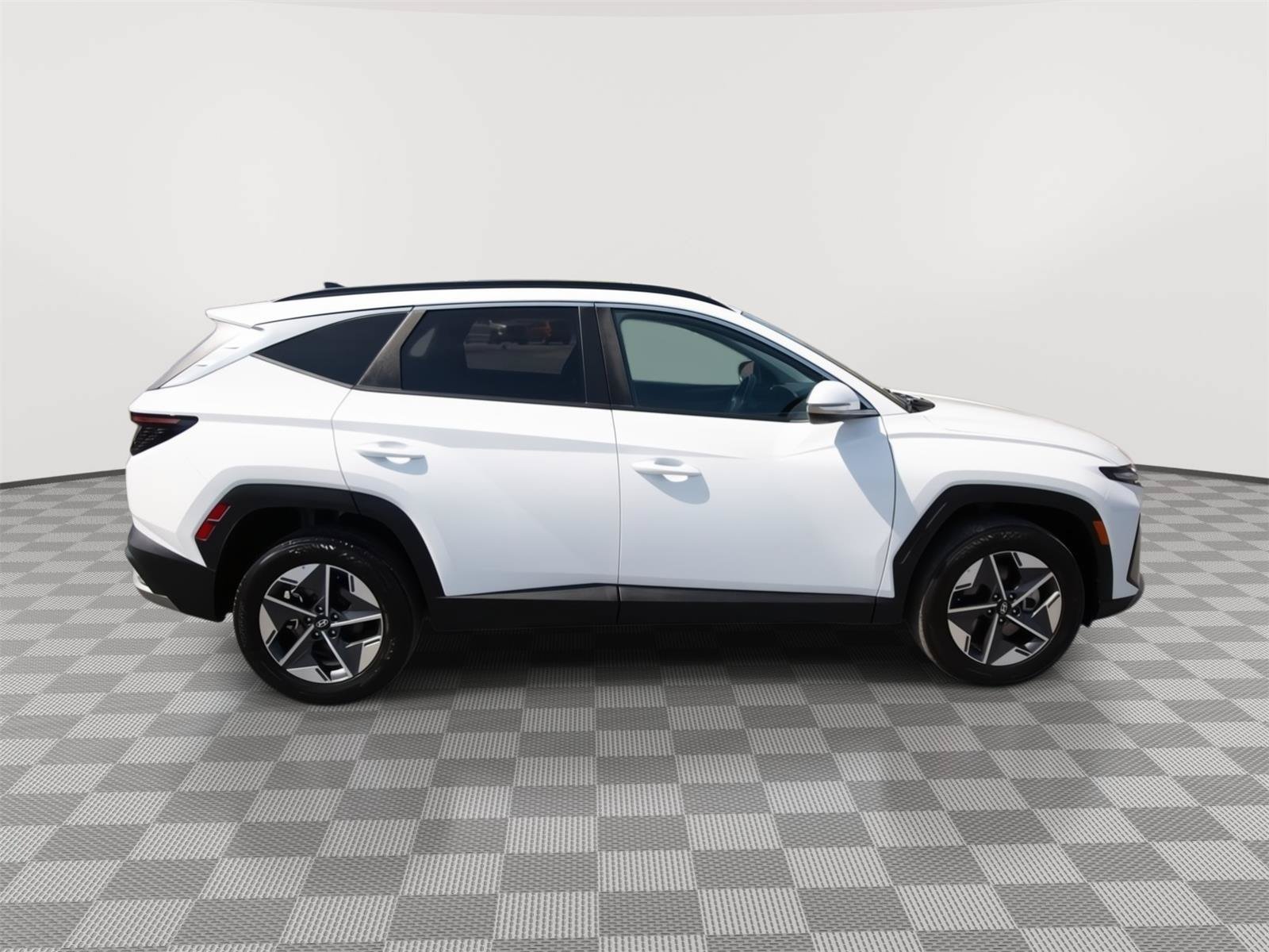 Used 2025 Hyundai Tucson SEL AWD/4WD image 6