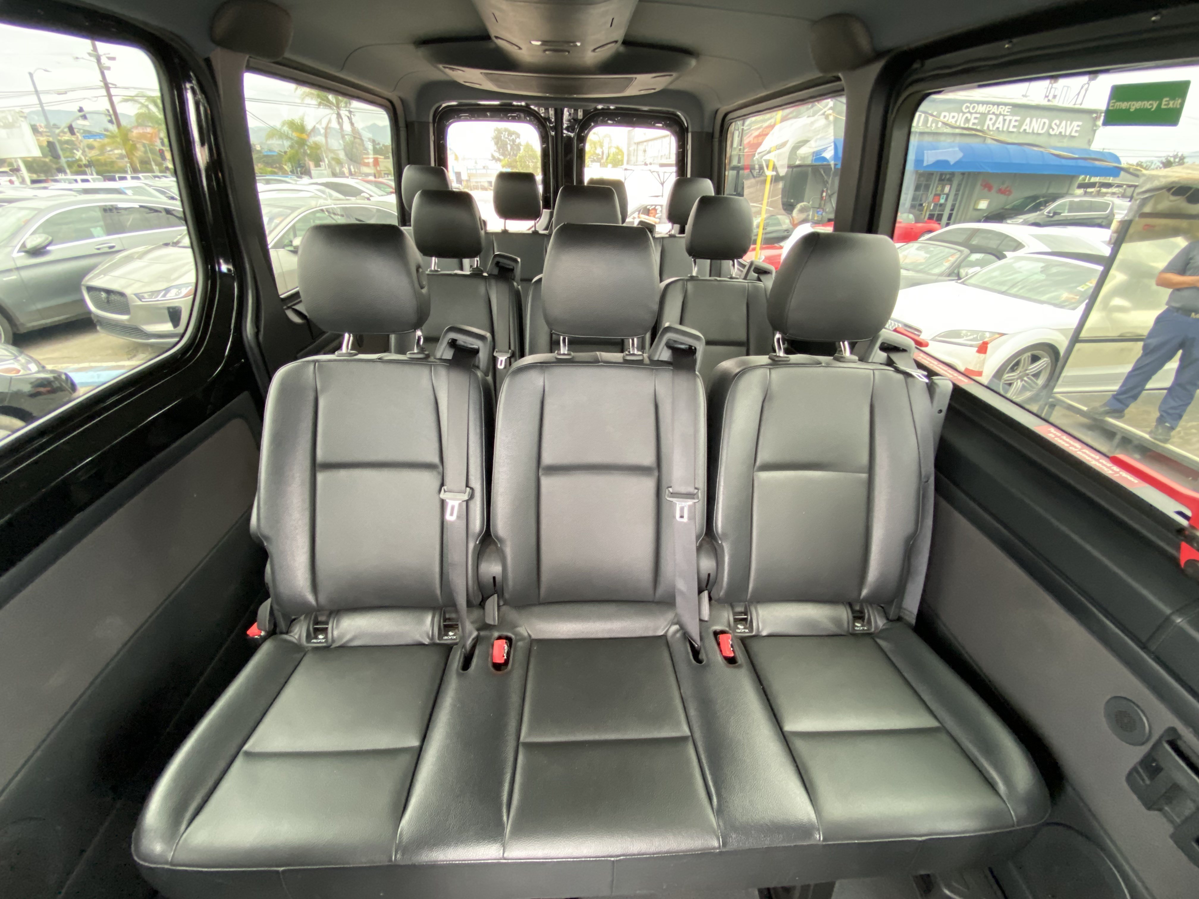 Used 2022 Mercedes-Benz Sprinter 1500 image 23