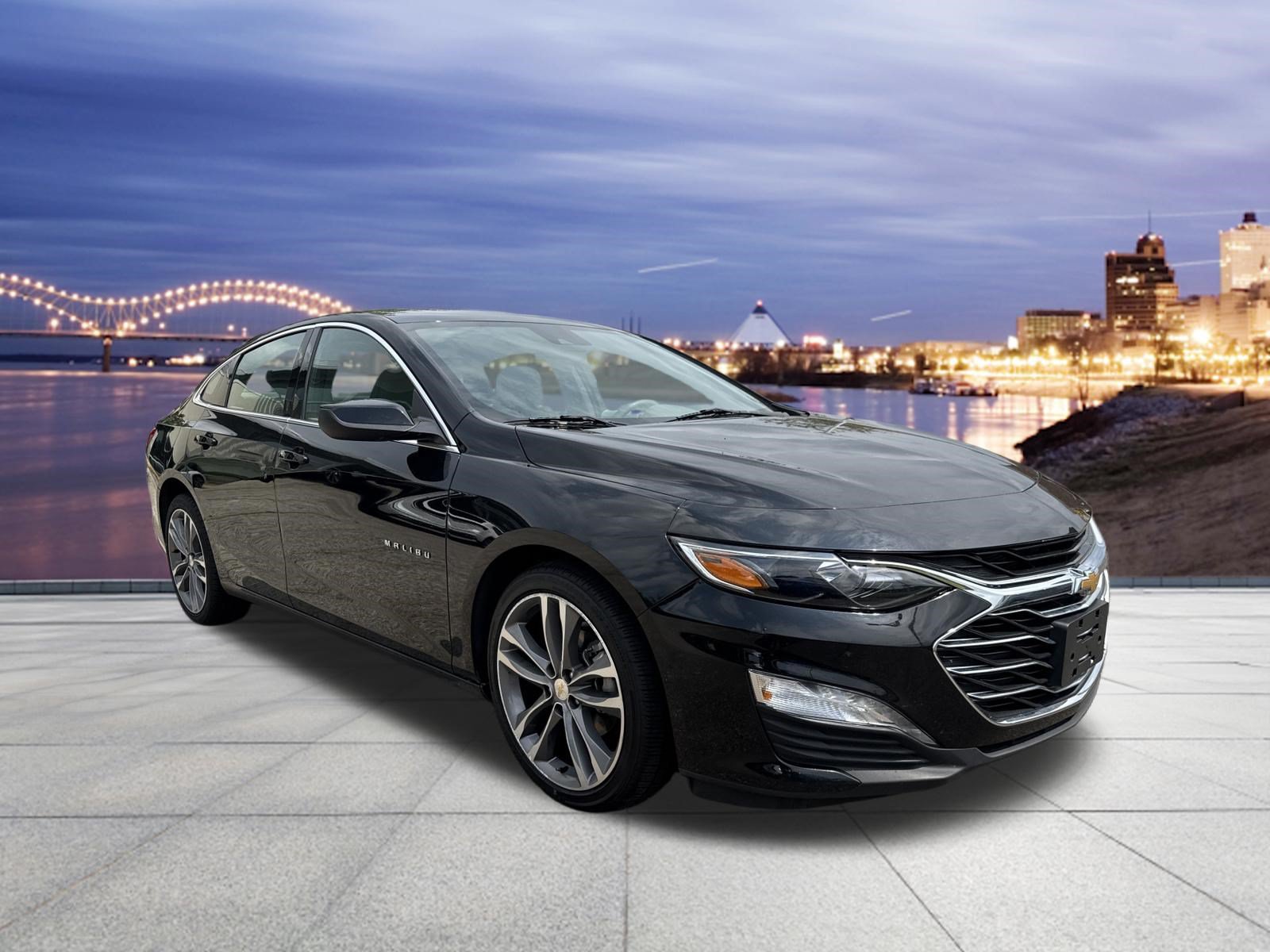 Used 2025 Chevrolet Malibu LT FWD image 4