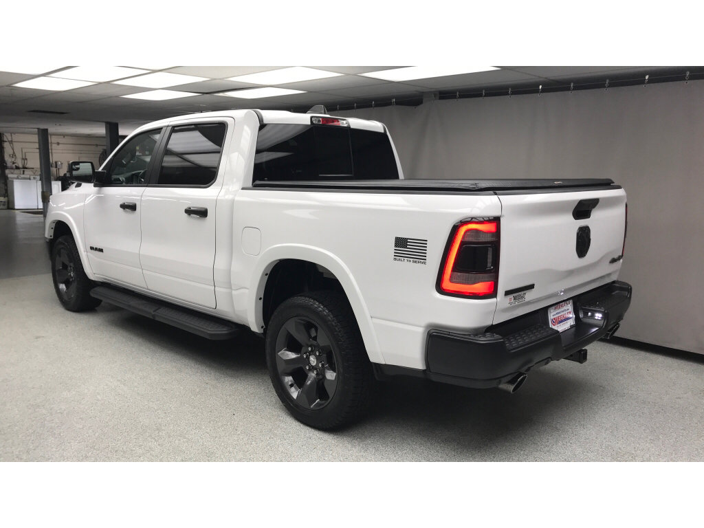 Used 2023 RAM 1500 Big Horn AWD/4WD image 2
