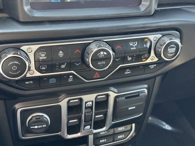 Certified 2022 Jeep Wrangler Unlimited Sahara w/ Cold Weather Group image 15