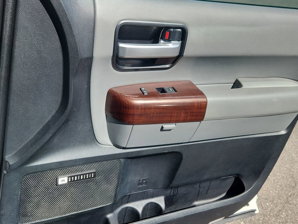 Used 2013 Toyota Sequoia Platinum AWD/4WD image 18