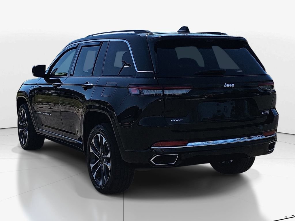 Used 2022 Jeep Grand Cherokee Overland w/ Luxury Tech Group IV image 7