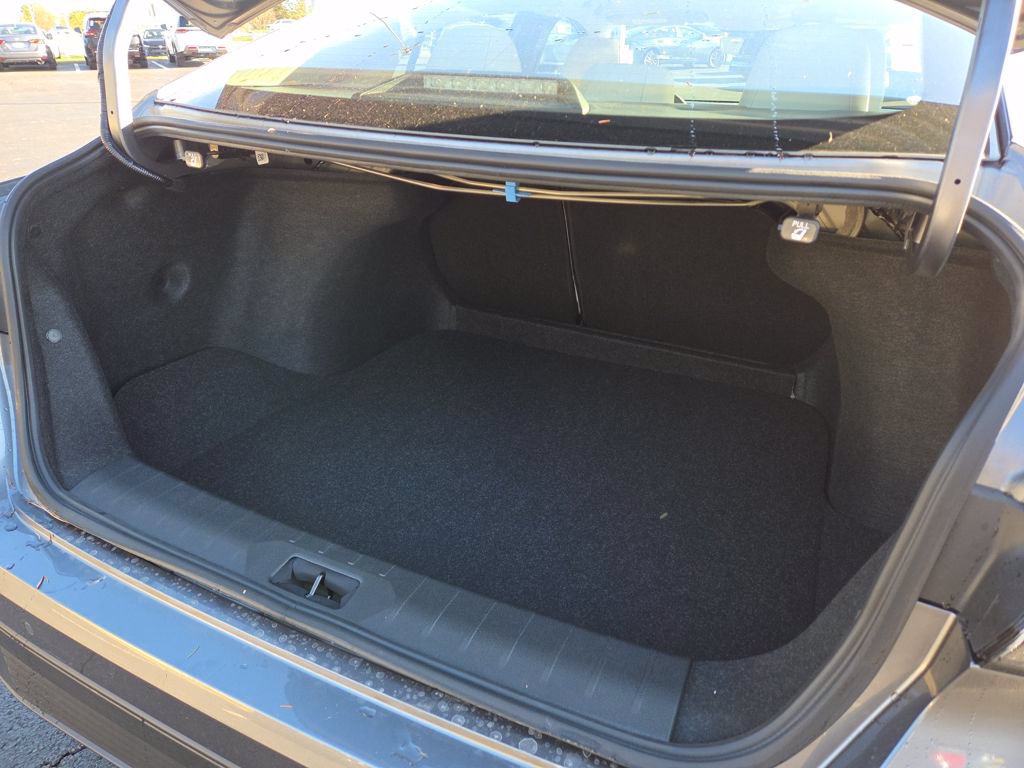 New 2026 Nissan Sentra SL w/ Floor Mat Package FWD image 23