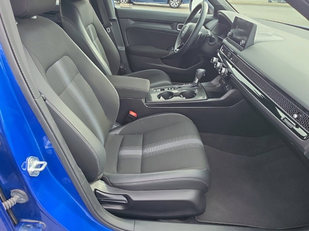 Used 2023 Honda Civic Sport image 30