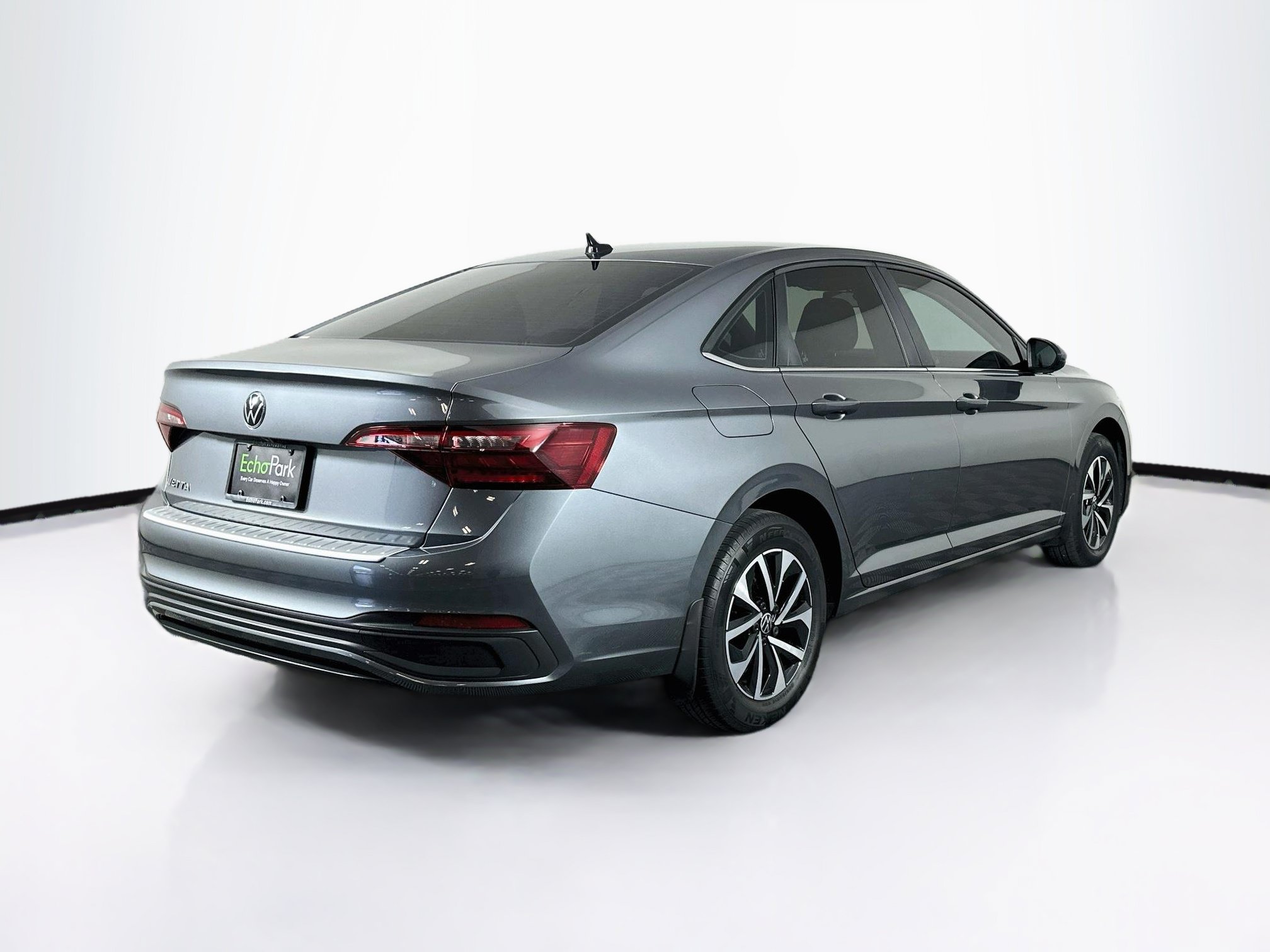 Used 2022 Volkswagen Jetta S FWD image 9
