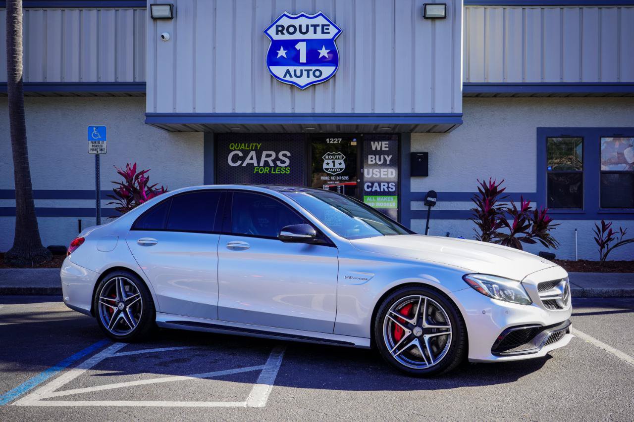 Used 2015 Mercedes-Benz C 63 AMG S image 4