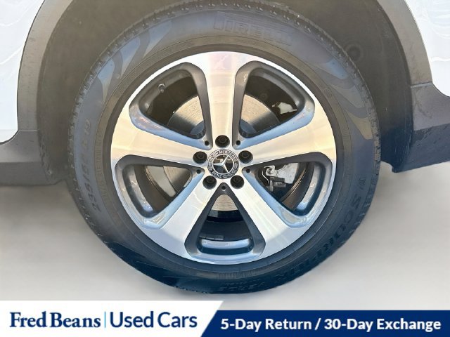Used 2019 Mercedes-Benz GLC 300 4MATIC image 39