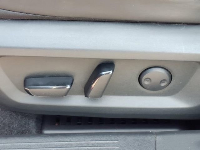 Used 2023 Nissan Rogue SV w/ SV Premium B Package image 18