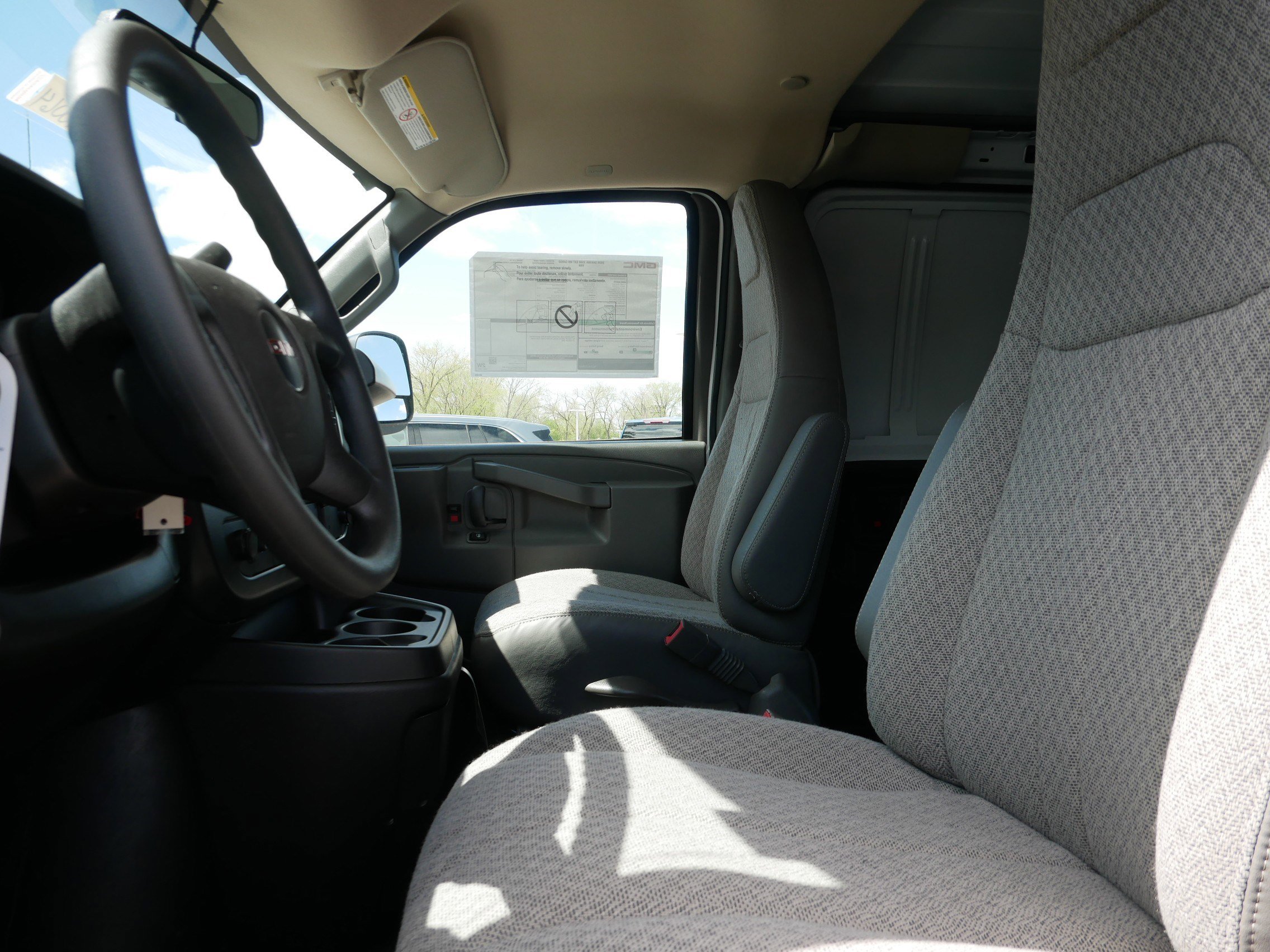 New 2026 GMC Savana 2500 Extended w/ Driver Convenience Package RWD image 4
