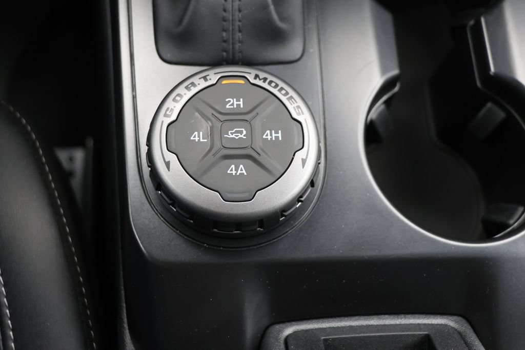 Used 2025 Ford Bronco Badlands AWD/4WD image 25