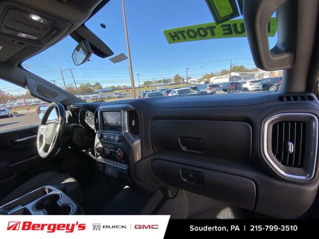 Used 2021 Chevrolet Silverado 1500 RST image 32