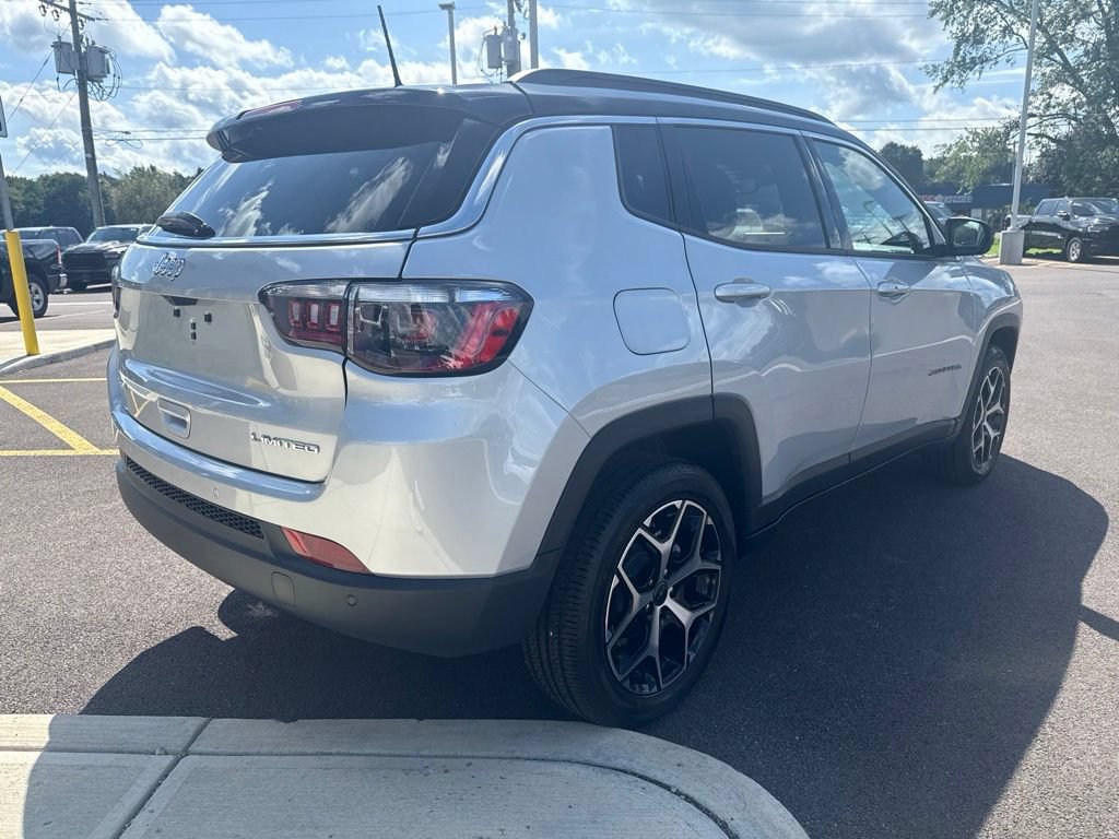 New 2026 Jeep Compass Limited AWD/4WD image 9