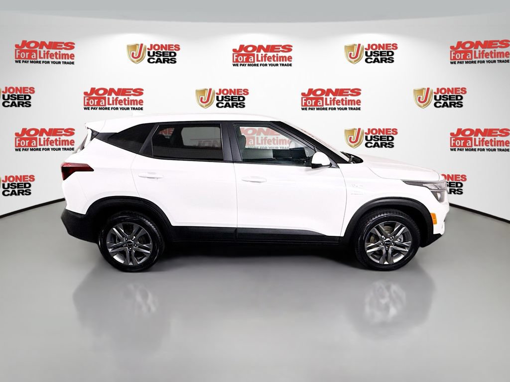 Certified 2023 Kia Seltos LX AWD/4WD image 16