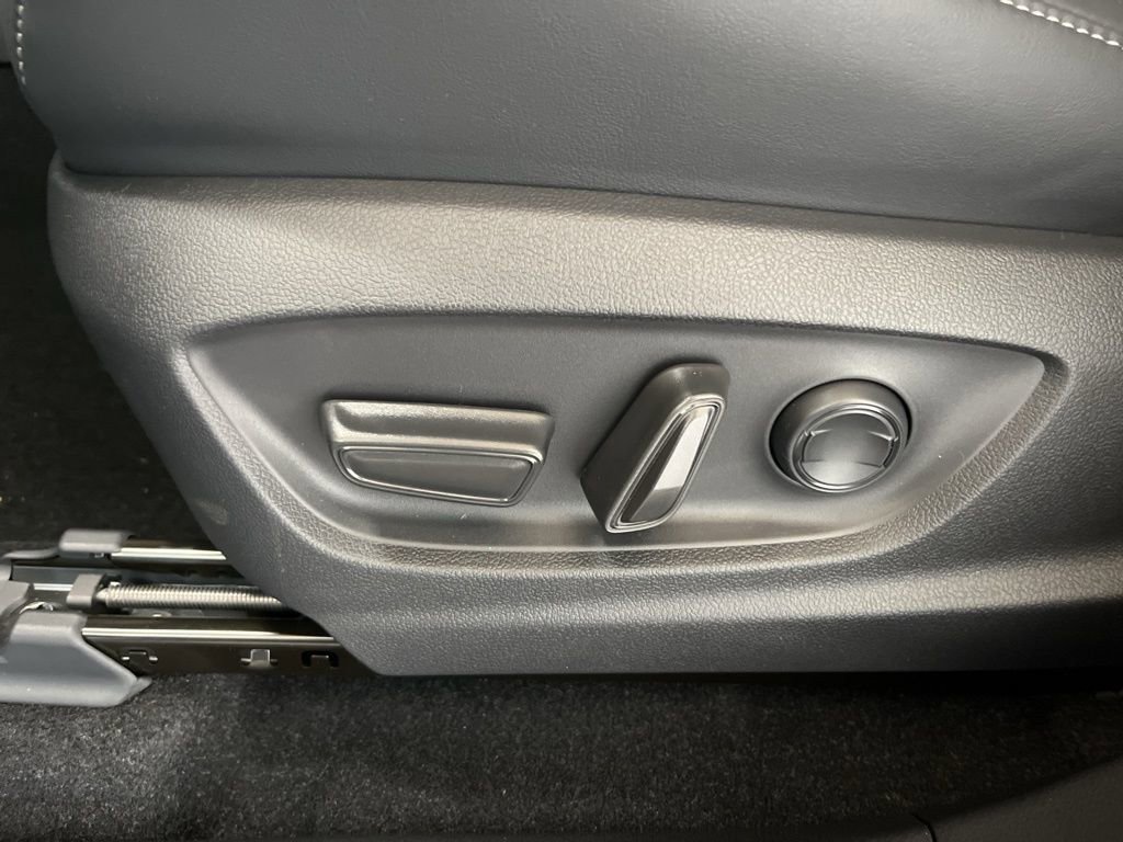 New 2026 Toyota Crown Signia image 20