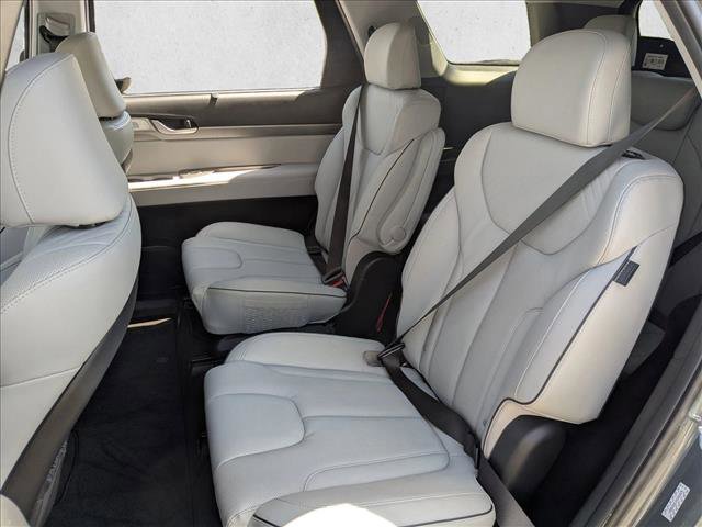 Used 2023 Hyundai Palisade SEL w/ Premium Package AWD/4WD image 21