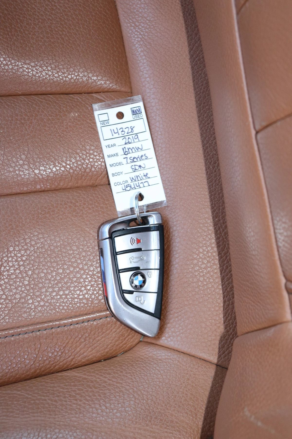 Used 2019 BMW 740i w/ M Sport Package RWD image 21