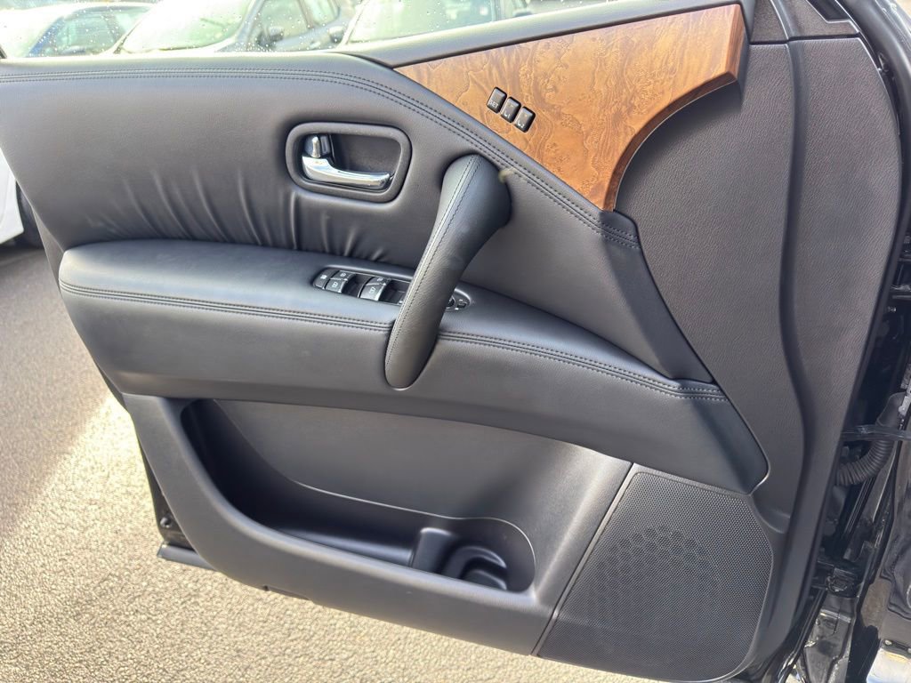 Certified 2024 Nissan Armada SL w/ Captain's Chairs Package image 24