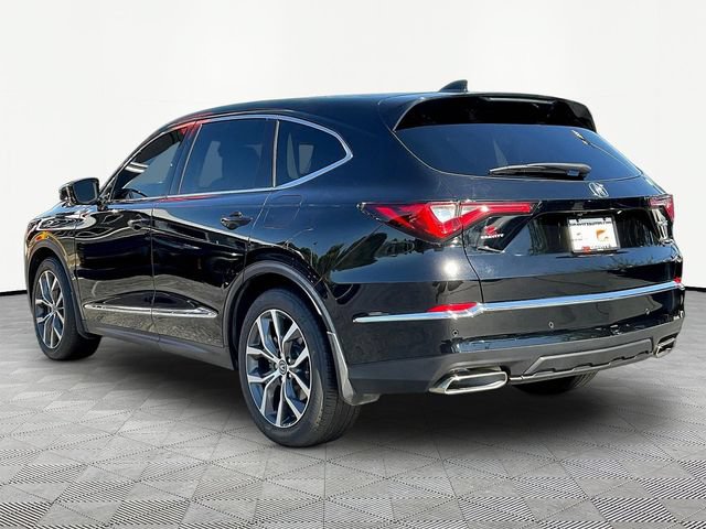 Used 2024 Acura MDX w/ Technology Package FWD image 5