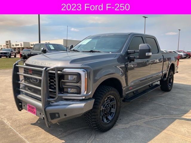 Used 2023 Ford F250 Lariat w/ Sport Appearance Package image 3