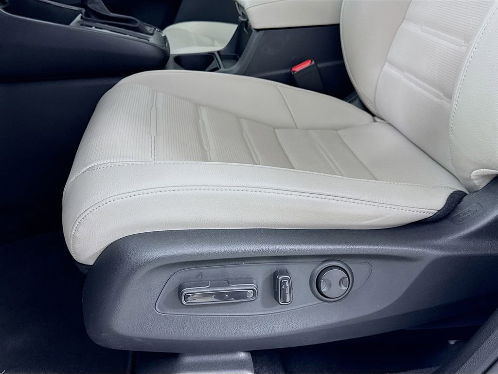 Certified 2026 Honda CR-V EX-L image 23