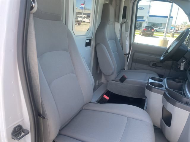 New 2027 Ford E-350 and Econoline 350 Super Duty w/ Power Equipment Group RWD image 46